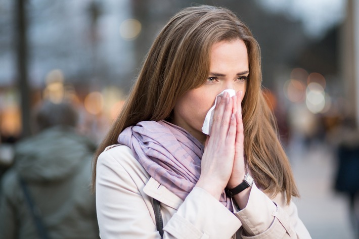 Erkältungszeit: So bewahren Sie trotz Infekt einen kühlen Kopf