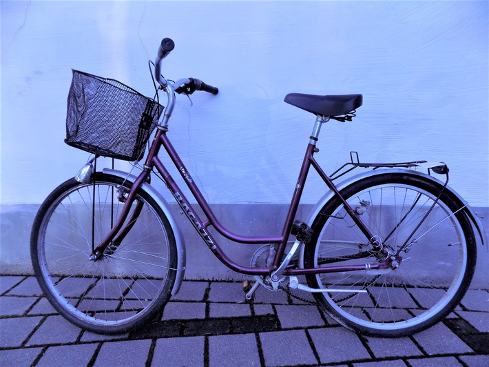 POL-OG: Achern - Unfall mit gestohlenem Fahrrad, Besitzer gesucht (Bilder-NACHTRAG)
