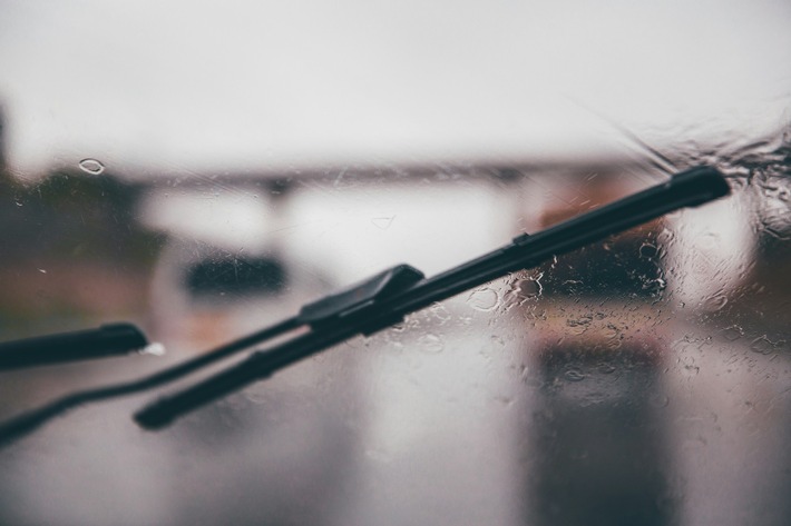 Kleine Upgrades, die sich wirklich lohnen: Wischer, Lampen, Matten, Touch-up Lack