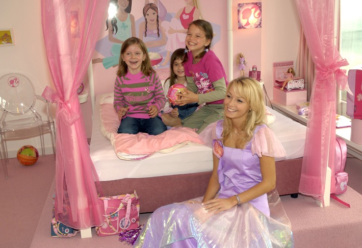 Pink dreams for little girls - Ab sofort wird pink geträumt in Deutschlands erstem Barbie Hotelzimmer