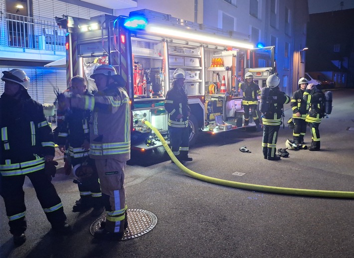 KFV-CW: Brand in Calwer Innenstadt endet glimpflich / Mehrere Feuerstellen in leerstehendem Haus