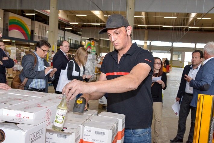 Große Marken brauchen gute Logistik: Aktionstag zeigt die Stärken / Mehr als 280 kostenfreie Veranstaltungen für die interessierte Öffentlichkeit