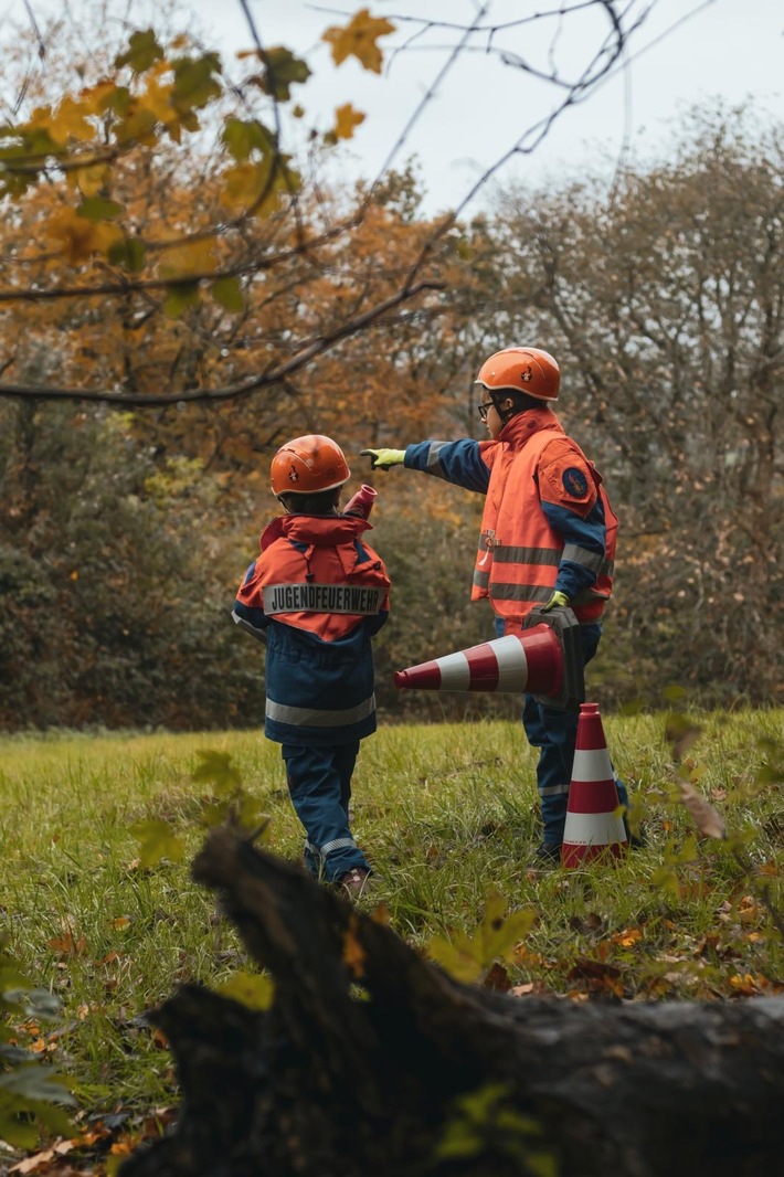 FW-EN: Jugendfeuerwehr Hattingen-Ost über 24 Stunden "im Einsatz"