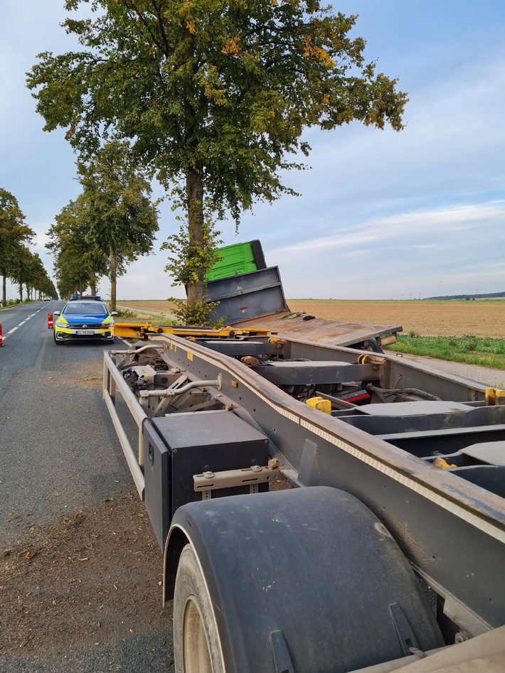 POL-HI: Verkehrsunfallflucht zw. Nettlingen und Bettrum (Söhlde)