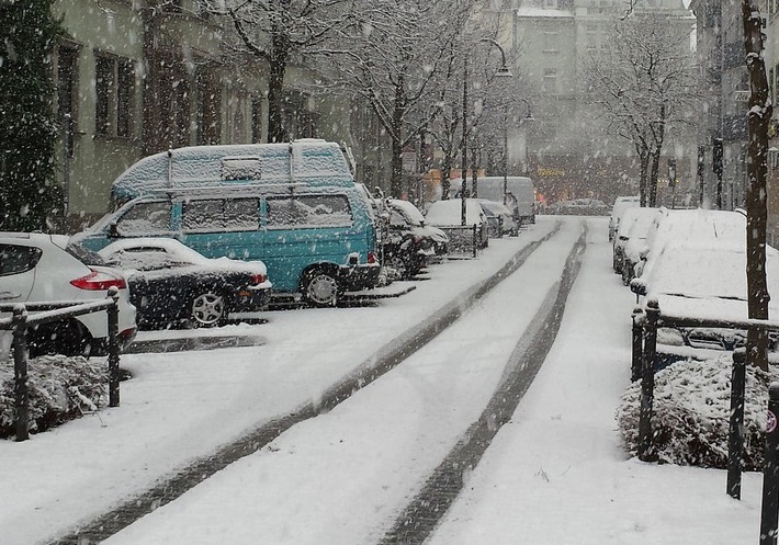 POL-PPWP: Wintereinbruch sorgt für Verkehrsbehinderungen und Unfälle