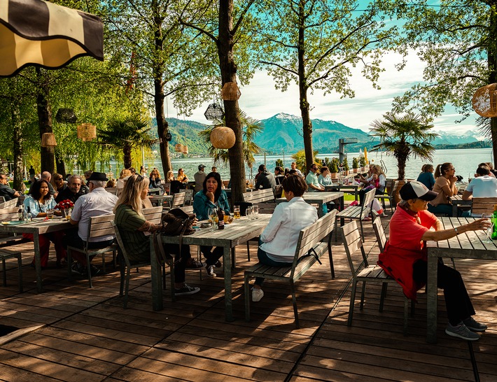 Das Strandbad Zug eröffnet die Badisaison