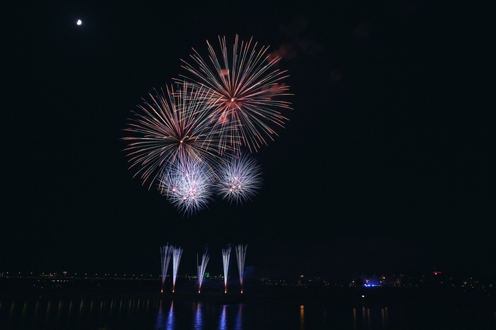 Record attendance at Japan Day Düsseldorf/NRW 2026: Around 700,000 visitors celebrated a festival of Japanese culture in Düsseldorf / A spectacular finale featuring traditional Japanese fireworks