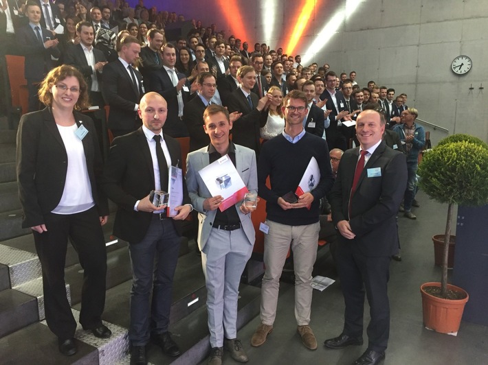 FERCHAU Gummersbach prämiert herausragende Studenten mit Förderpreis