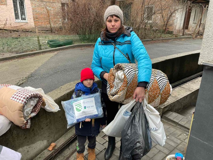 Zerstörte Infrastruktur und eisige Temperaturen: Millionen Menschen in der Ukraine brauchen dringend Hilfe / "Aktion Deutschland Hilft" unterstützt mit Spenden die Hilfe im Winter