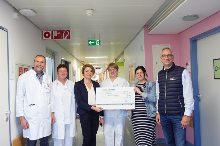 Presse-Information: Edeka-Mitarbeitende unterstützen Palliativstation am Ortenau Klinikum Offenburg-Kehl