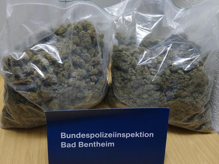 BPOL-BadBentheim: Drogenschmuggler nach Verfolgungsfahrt gefasst
