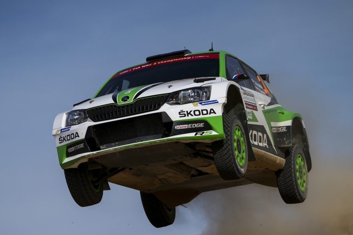 Rallye Italien Sardinien: Kopecky/Dresler feiern für SKODA ihren ersten WRC 2-Sieg der Saison (FOTO)