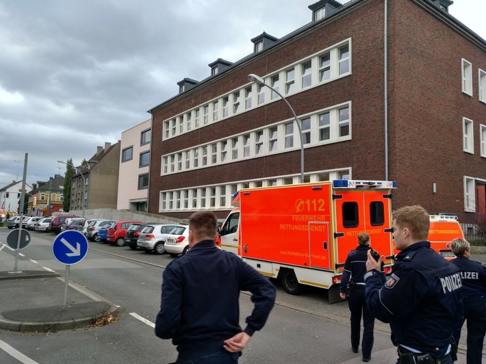 FW-BO: Pfefferspray in Hauptschule