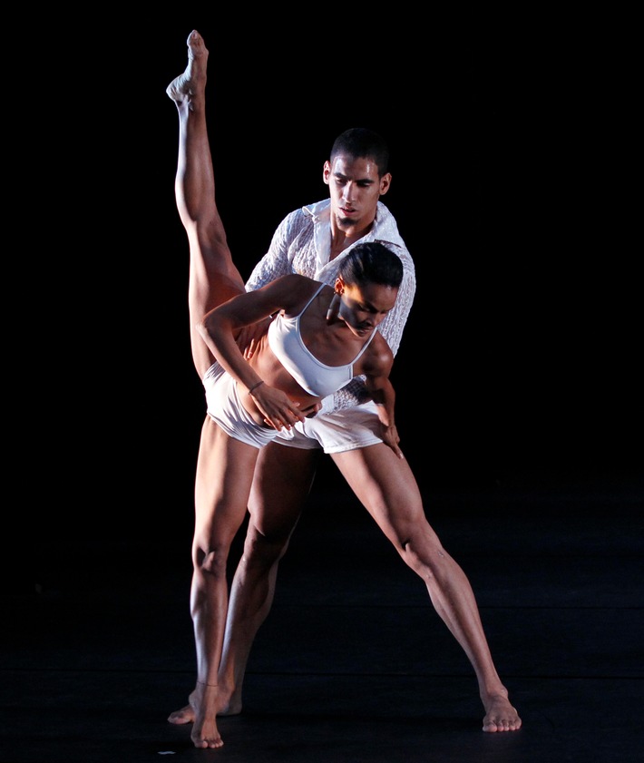 14e édition de Steps, Festival de Danse du Pour-cent culturel Migros / Record d