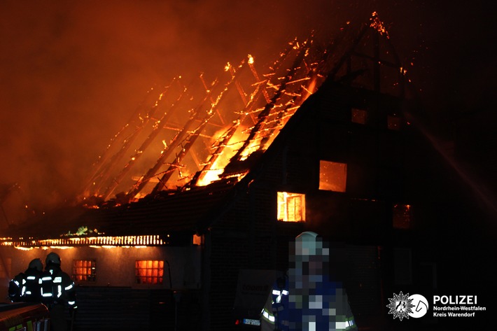 POL-WAF: Warendorf-Freckenhorst. Brand eines Fachwerkhauses
