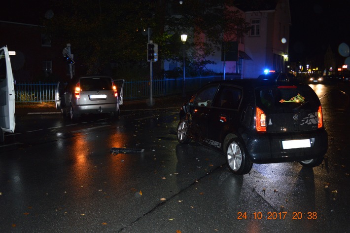 POL-NI: Vermutlicher Wahrnehmungsfehler führt zu Verkehrsunfall