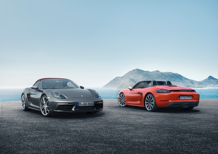 Porsche 718 Boxster : le nouveau roadster à moteur central 4 cylindres / 35 ch de puissance en plus, 13 % de consommation en moins