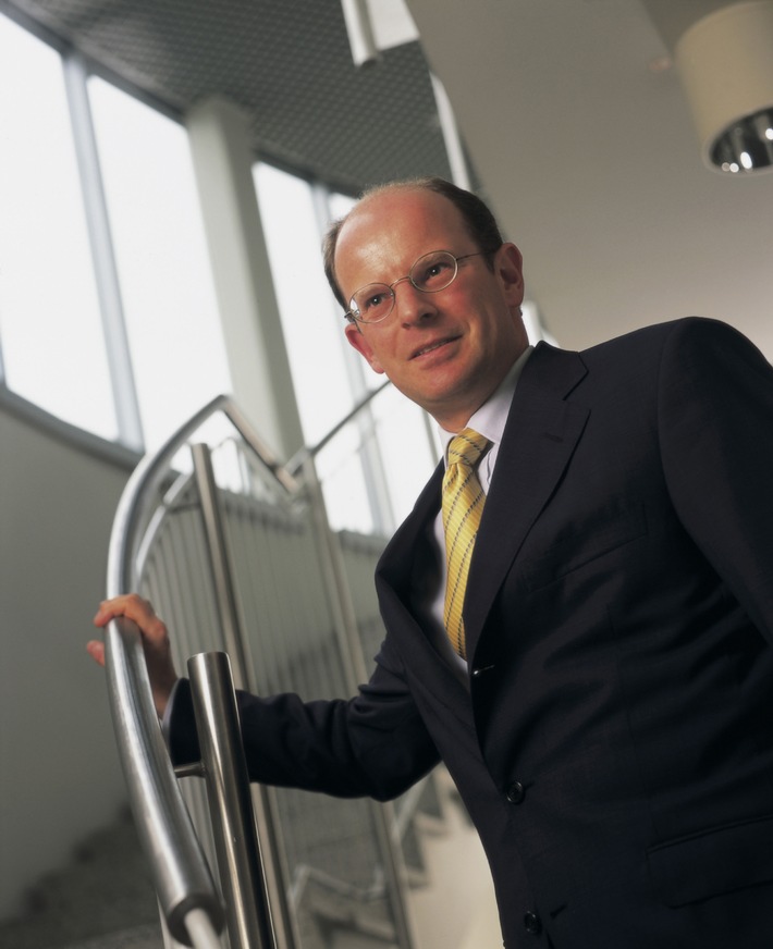 FIDOR AG beruft Ex-Europa-Chef von BearingPoint Steffen Seeger in den Vorstand