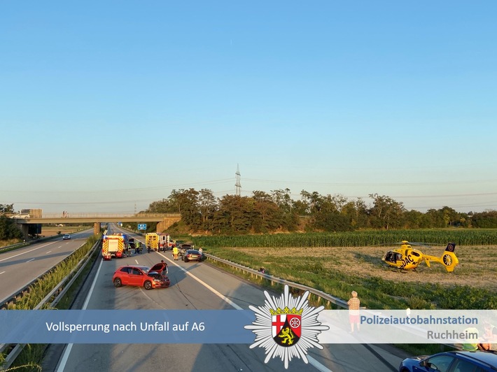 POL-PDNW: Polizeiautobahnstation Ruchheim - Vollsperrung auf A6 durch mehrere Verkehrsunfälle