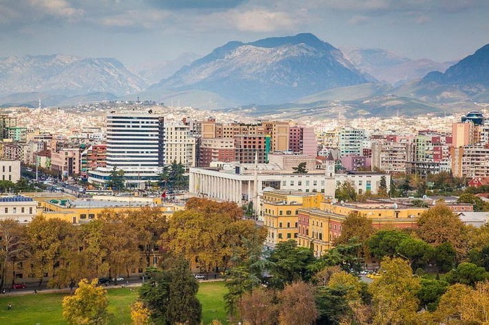 Städtereisen über Ostern: Geheimtipps abseits von Paris & Co.