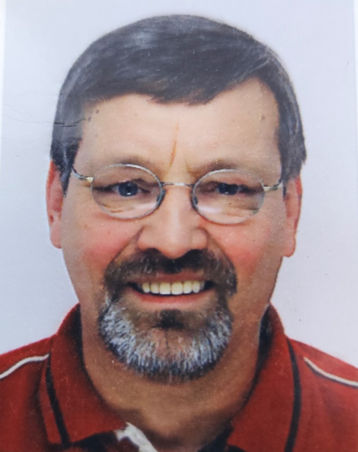 POL-LG: ++ Öffentlichkeitsfahndung mit Bild - Polizei sucht weiterhin nach vermisstem Senior ++ Radfahrer übersieht von rechts kommenden Pkw - Kollision - schwerer verletzt ++ Pkw überschlägt sich ++