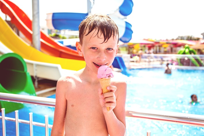 Baden ohne Bienenstich: Wichtige Hinweise für einen sorgenfreien Besuch im Freibad