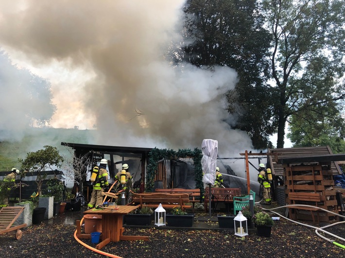 POL-AC: Brand in Gartenlaube