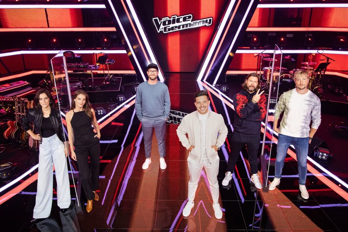 Sechs Coaches, vier Buzzer! Stefanie Kloß, Yvonne Catterfeld, Nico Santos, Samu Haber, Rea Garvey und Mark Forster suchen "The Voice of Germany"