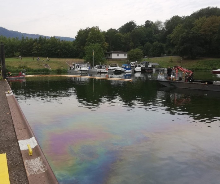 PP-ELT: Gewässerverunreinigung im Schutzhafen Traben-Trarbach