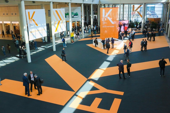 K.EY - THE ENERGY TRANSITION EXPO / Auf der INTERSOLAR EUROPE in München, Halle A3, Stand 617. K.EY findet vom 28. Februar bis 1.März 2024 wieder im Rimini Expo Centre statt