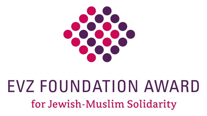 Stiftung EVZ und Kreuzberger Initiative gegen Antisemitismus zeichnen Münchener Festival "ausARTen" mit EVZ Foundation Award for Jewish-Muslim Solidarity aus