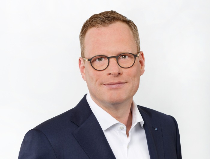 Dr. Carsten Schildknecht_CEO Zurich Gruppe Deutschland.jpg