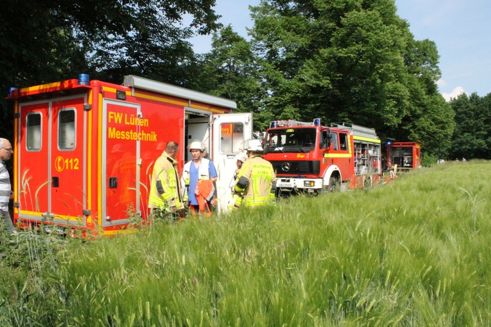 FW-WRN: ABC-Einsatz nach explodiertem Mess-Ofen