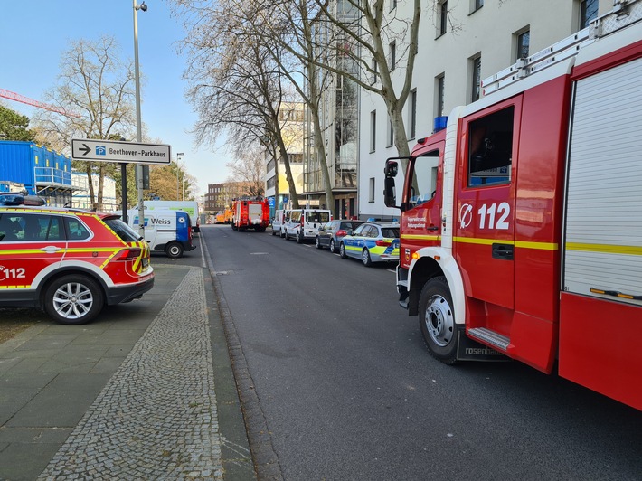 FW-BN: Feuer im Klassenraum der Stiftsschule