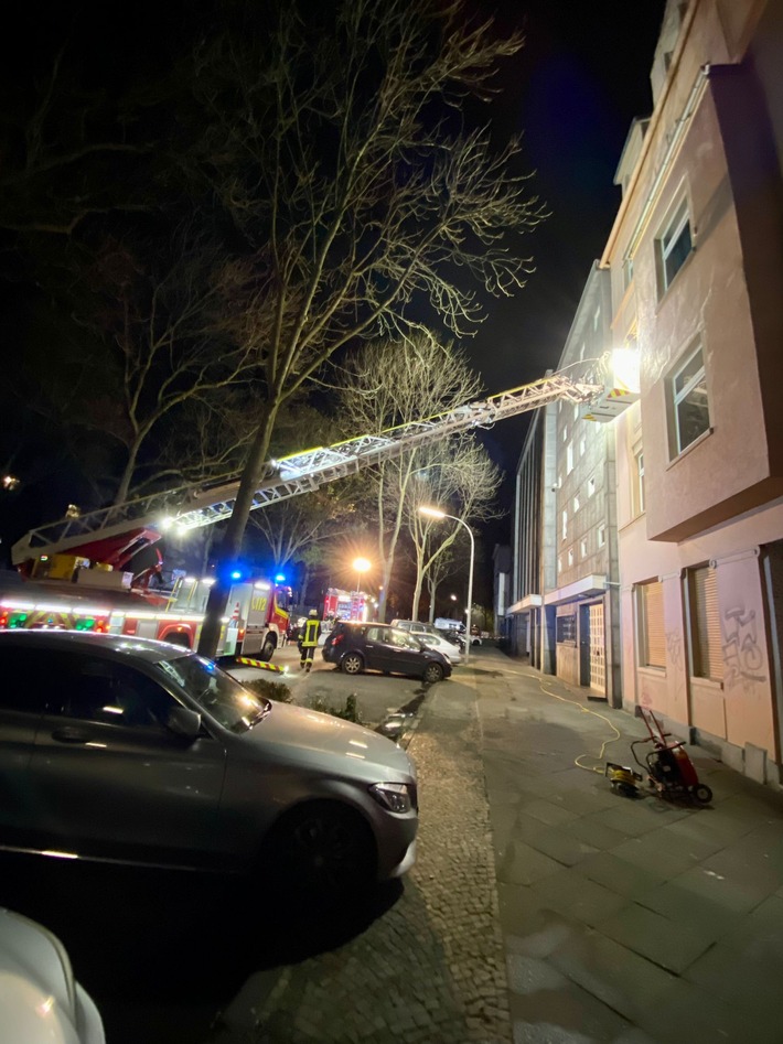 FW-DO: Unruhige Abendstunden für die Dortmunder Feuerwehr in der Stadtmitte