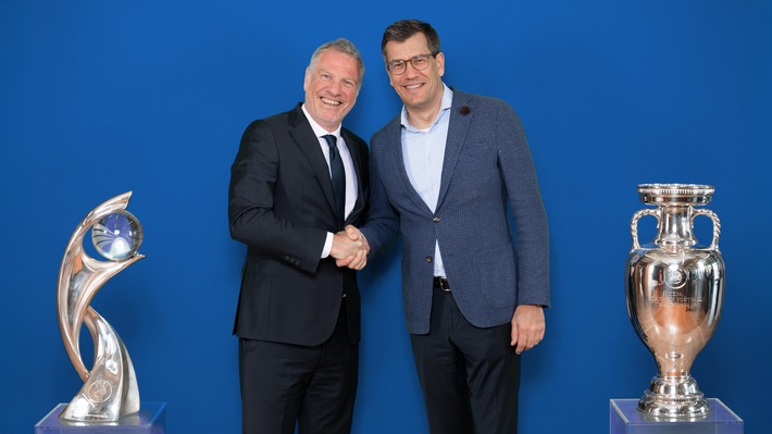 Lidl und UEFA starten einzigartige strategische Partnerschaft