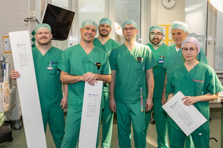 Herzzentrum der Zentralklinik bietet neue Therapie bei Aortenklappeninsuffizienz