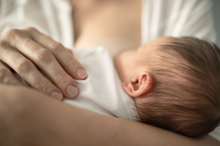 Für einen erfolgreichen Stillstart: Klinikum Nürnberg bietet kostenlose Kurse an