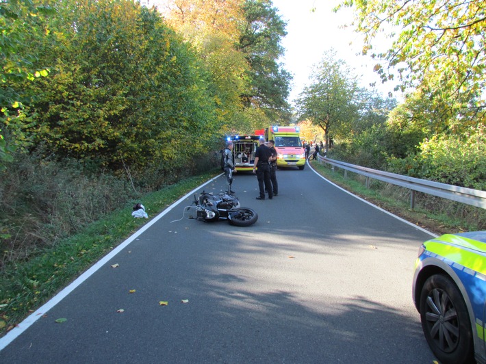 POL-HOL: U.a. ein Verkehrsunfall zwischen zwei Kradfahrern und ein Vollbrand eines Gartenhauses beschäftigten dieses Wochenende die Polizei im Landkreis Holzminden.