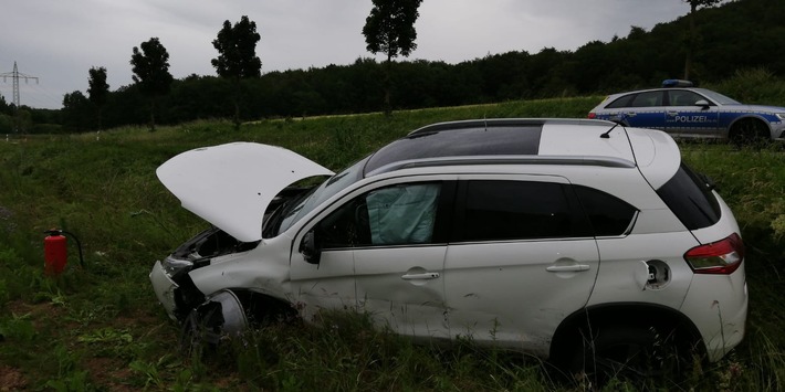 POL-PDKH: Frontalzusammenstoß zweier PKW auf der B 420 zwischen Frei-Laubersheim und Fürfeld