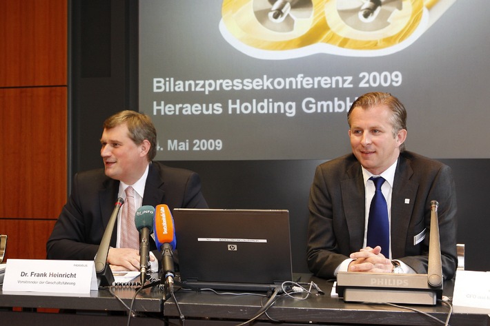 Heraeus Bilanzpressekonferenz 2009 (mit Bild) / Außergewöhnliches Jahr 2008 insgesamt zufriedenstellend abgeschlossen