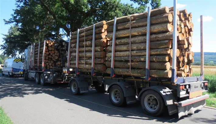 POL-PPTR: Erneut zu schweren Holztransport gestoppt