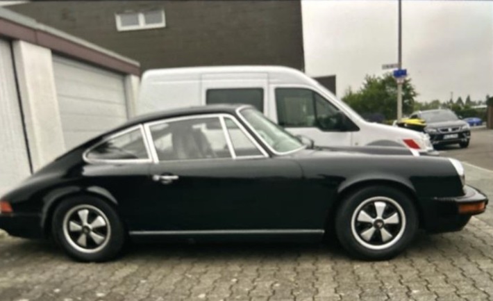 POL-MG: Oldtimer in Venn gestohlen - Polizei sucht Zeugen