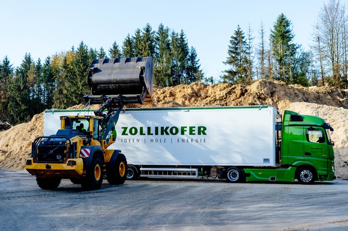 Zollikofer Expands into France