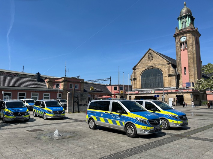 POL-HA: Gemeinsamer Schwerpunkteinsatz - Polizei Hagen und Bundespolizei kontrollieren 150 Personen am Bahnhof und in Wehringhausen