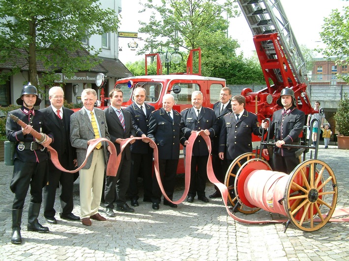 DFV: 150 Jahre Spitzenverband: Feuerwehr lebt von Mitverantwortung und Demokratie