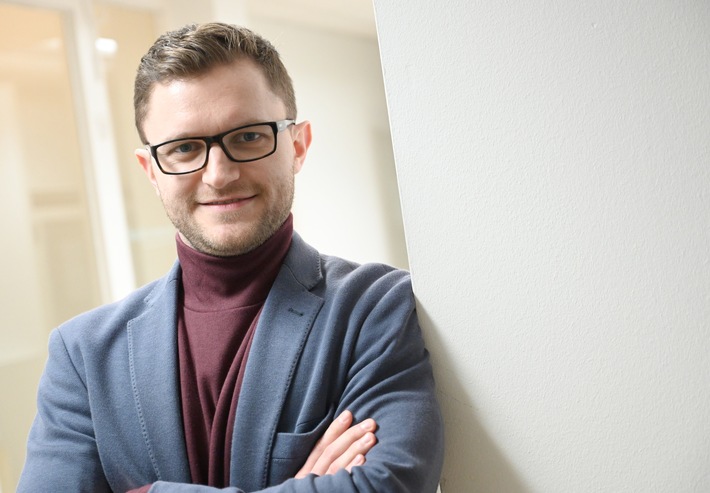 Mateusz Klimaszewski verstärkt Berliner Vertriebsteam bei news aktuell