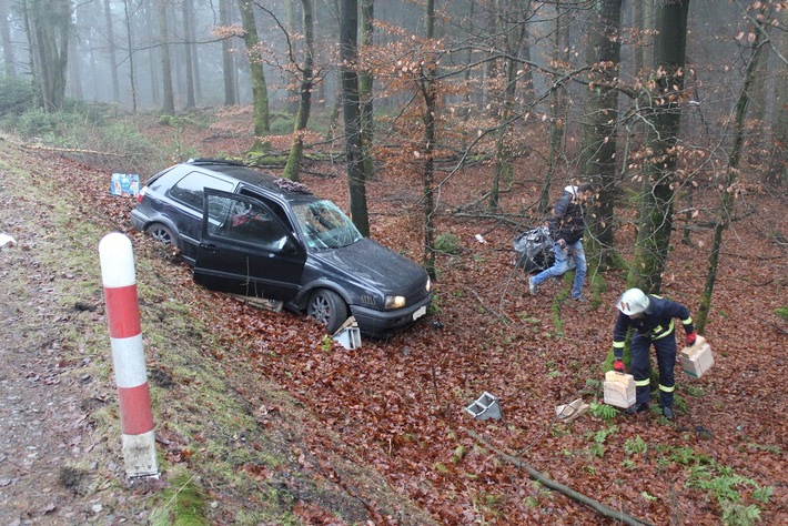 FW-OE: Einsatzreicher Freitag für die Feuerwehren aus Kirchhundem