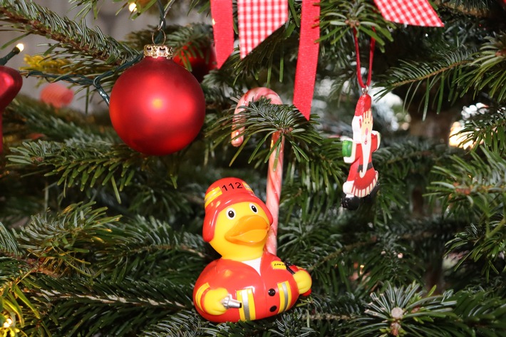 FFW Schiffdorf: Feuerwehr wünscht Frohe und Besinnliche Weihnachten