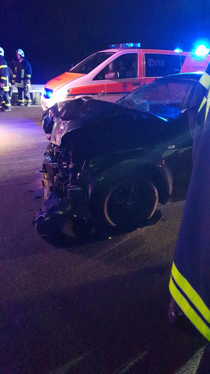 FW-Dorsten: Verkehrsunfälle beschäftigten die Feuerwehr im gestrigen Tagesverlauf